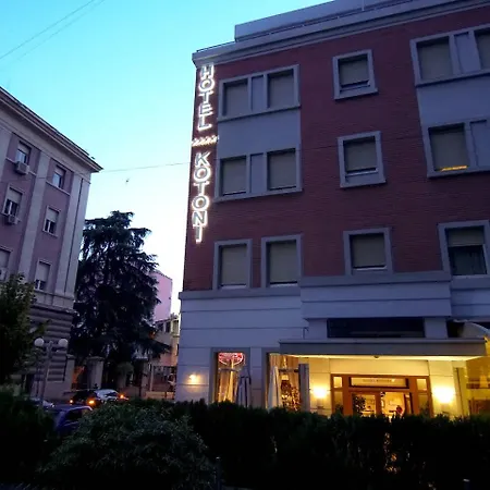 Boutique Kotoni Szálloda 4*